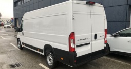 Peugeot Boxer l4h2 2,2 bluehdi 180, 2025 god.