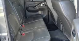 NISSAN NAVARA 3.0 V6 dci 4x4 Double Cab auto