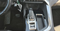 PEUGEOT 3008 1.5 HDI AT