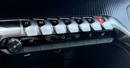 PEUGEOT 3008 1.5 HDI ACTIVE