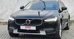 VOLVO V90 Cross Country D4 AWD