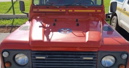 Prodaje se Lanad rover Defender 1995. g