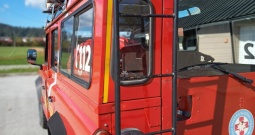 Prodaje se Lanad rover Defender 1995. g