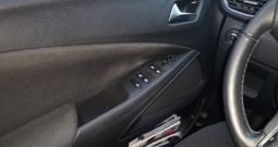 Opel Crossland X diesel, 43.000 km, 100 KS, 4,5 l/100 km, metalik, garažiran