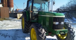 Traktor John Deere 6600 i plug tri brazde spertberg helti