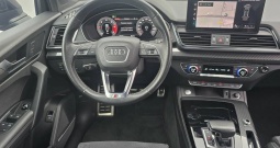 AUDI Q5 2.0 TDI quattro S line