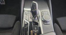 BMW SERIJA 5 520d M