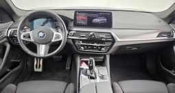 BMW SERIJA 5 530e