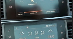 Peugeot 308 1.2PureTech | 130KS | Panoramski krov | Jamstvo 12mj.