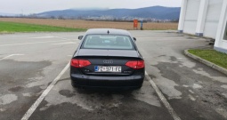 Audi A4 2.0 TDI Attraction