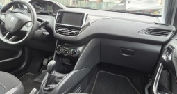 Peugeot 208 Allure/1.2 Benz./Model 2013/Samo 133Tkm/