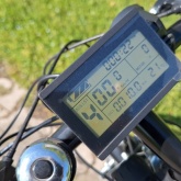 Prodajem električni bicikl.