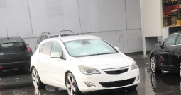 Opel Astra J Turbo sport (132kw)+ LPG