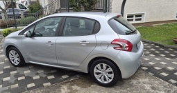 Peugeot 208 Allure/1.2 Benz./Model 2013/Samo 133Tkm/
