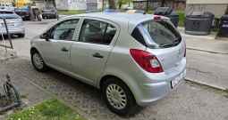 Opel Corsa 1.2 16v klima, daljinsko centralno, reg. 11/26