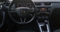 Škoda Octavia 1,6 TDI, HR AUTO, REG 02/27