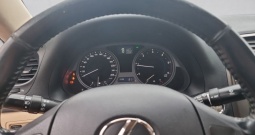 Lexus IS 220d
