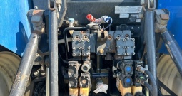 2011 New Holland T7040