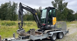 2015 Bager Volvo ECR25D + transportna prikolica