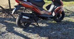 Skuter luna speed jet R 50cm3