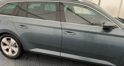Škoda Superb Combi 2,0 TDi, DSG, 140kw, Ekstra stanje, u dolasku