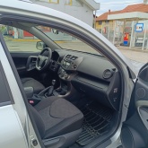 Toyota RAV4 2009g.2.0 benzin 116kw 3100000km