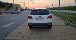 Kia sorento 2.2 crdi. 2011 godina. 4x4 pogon, prodajem