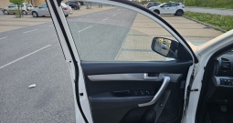 Kia sorento 2.2 crdi. 2011 godina. 4x4 pogon, prodajem