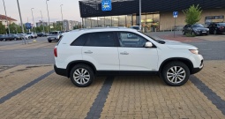 Kia sorento 2.2 crdi. 2011 godina. 4x4 pogon, prodajem