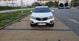 Kia sorento 2.2 crdi. 2011 godina. 4x4 pogon, prodajem