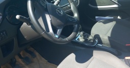 Opel Crossland 1. 2 turbo 59. 000tisuca. Km