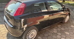 Fiat Grande Punto 1,4 57 kW 2006.god reg.do 31/7/26 203000 km,klima