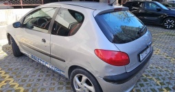 Prodajem Peugeot 206 XS