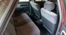 Oldtimer automobili Ford scorpio