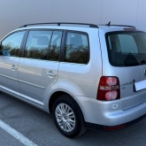 VW Touran 1.6i, 2009.g, dvozonska klima, ispis km, nije uvoz