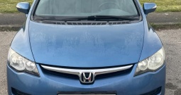 Honda Civic Sedan - 1.8 VTEC