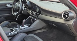 ALFA ROMEO GIULIA 2.0 turbo Estrema Q4