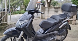 Prodajem Beverly 250