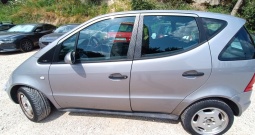 Mercedes A klasa 160 Classic klima reg do 9 m 139000 km mala potrošnja