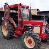 Traktor International 845 XL