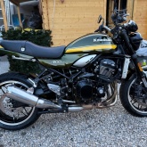 Kawasaki z900RS *Candy green* Z1