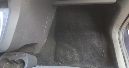 Ford c-max registriran, nove gume