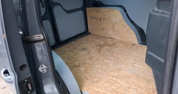 Volkswagen Caddy 2.0 TDI 102KS Novi Model