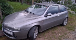 Alfa Romeo 147 1.6 77kW