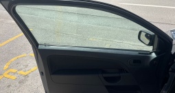 Ford Fiesta 1.3 benzin, kupljen u HR., samo 58ooo kilometara, klima