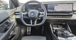 BMW SERIJA 5 520d xDrive M Sport