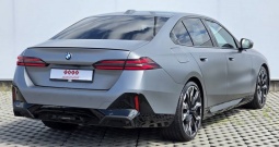 BMW SERIJA 5 520d xDrive M Sport