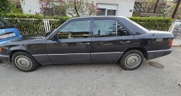 Mercedes W124 250D