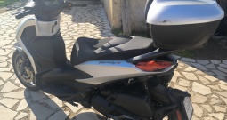 Piaggio Beverly 400 S HPE,2024god,3000km