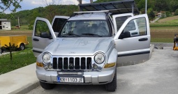 Prodajem Jeep Cherokee kJ 2.8crd